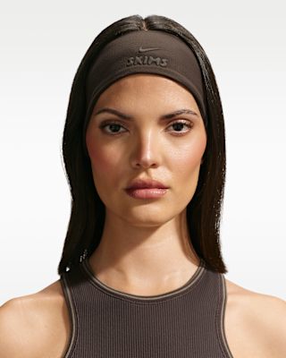 NIKE公式】NikeSKIMS ウィメンズ Dri-FIT ヘッドバンド.オンライン